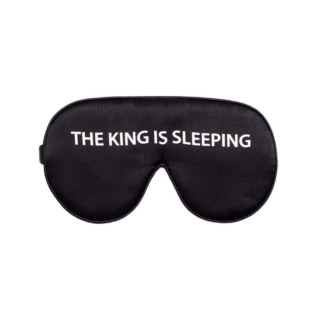 Unemask The king is sleeping