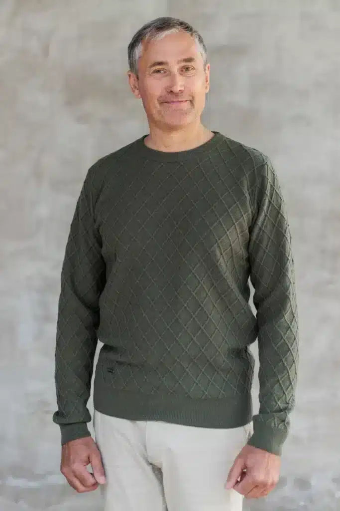 Kampsun Robert