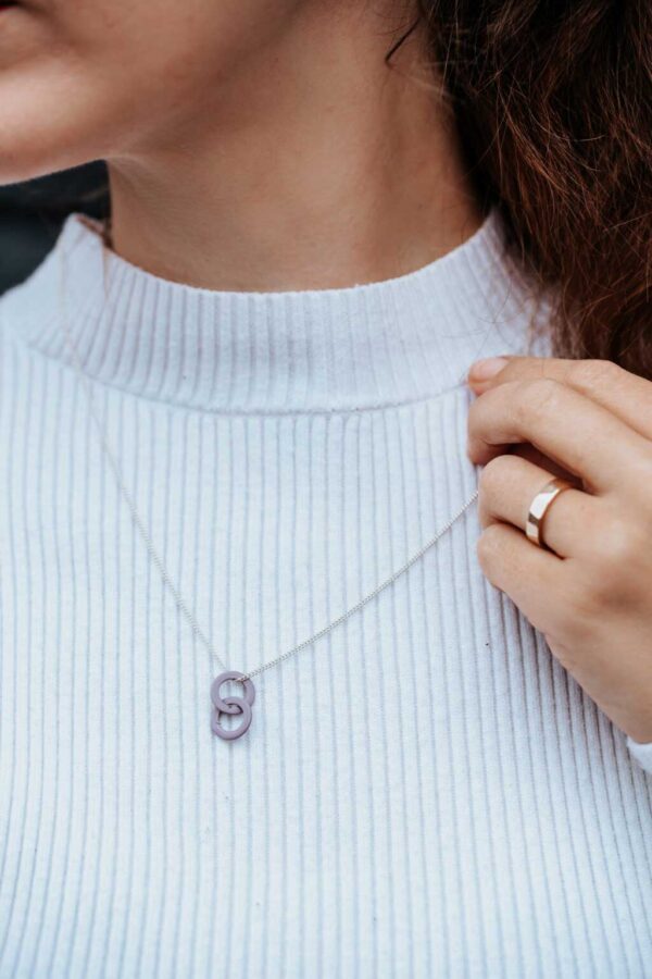 Lisa-Kroeber-necklace-rings-2
