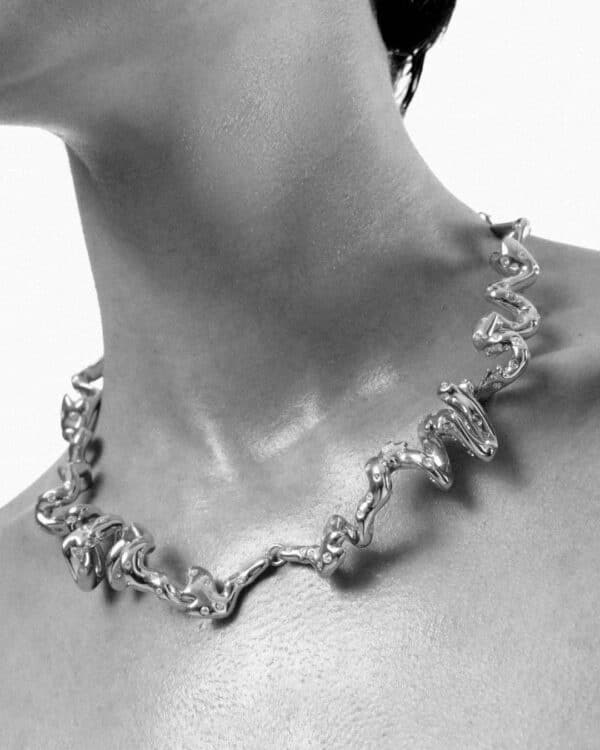 SOMA Kaelakee Genesis Choker Silver3