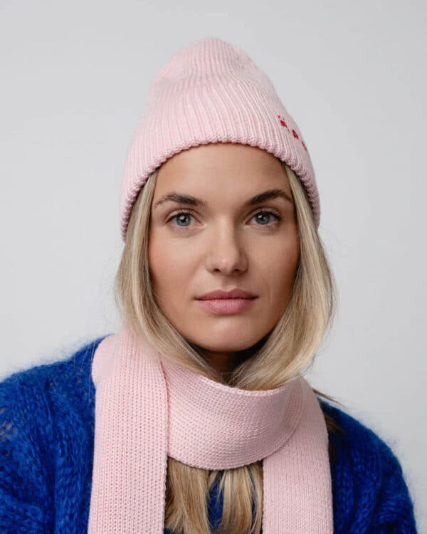 Uma merino wool beanie