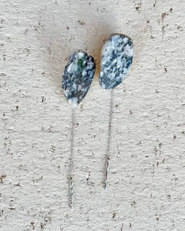 Horizon earrings grey silver