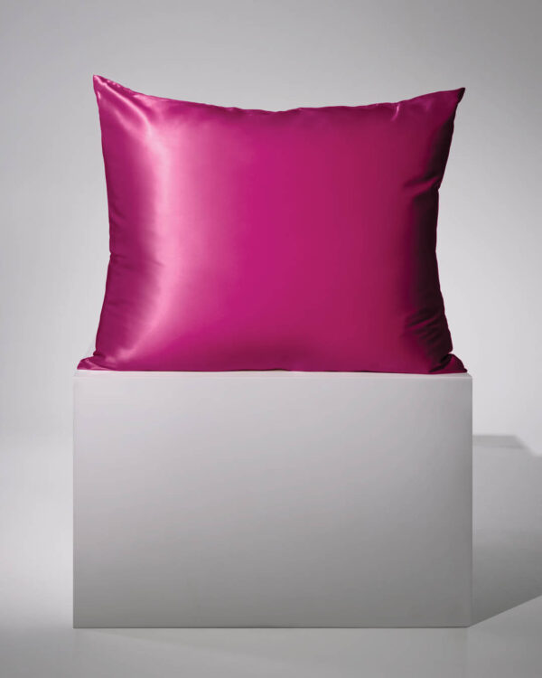 Silk Pillowcase Royal fuchsia 50×60 cm