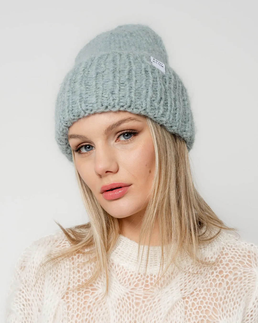 Alpaka müts heleroheline Ärni Blum