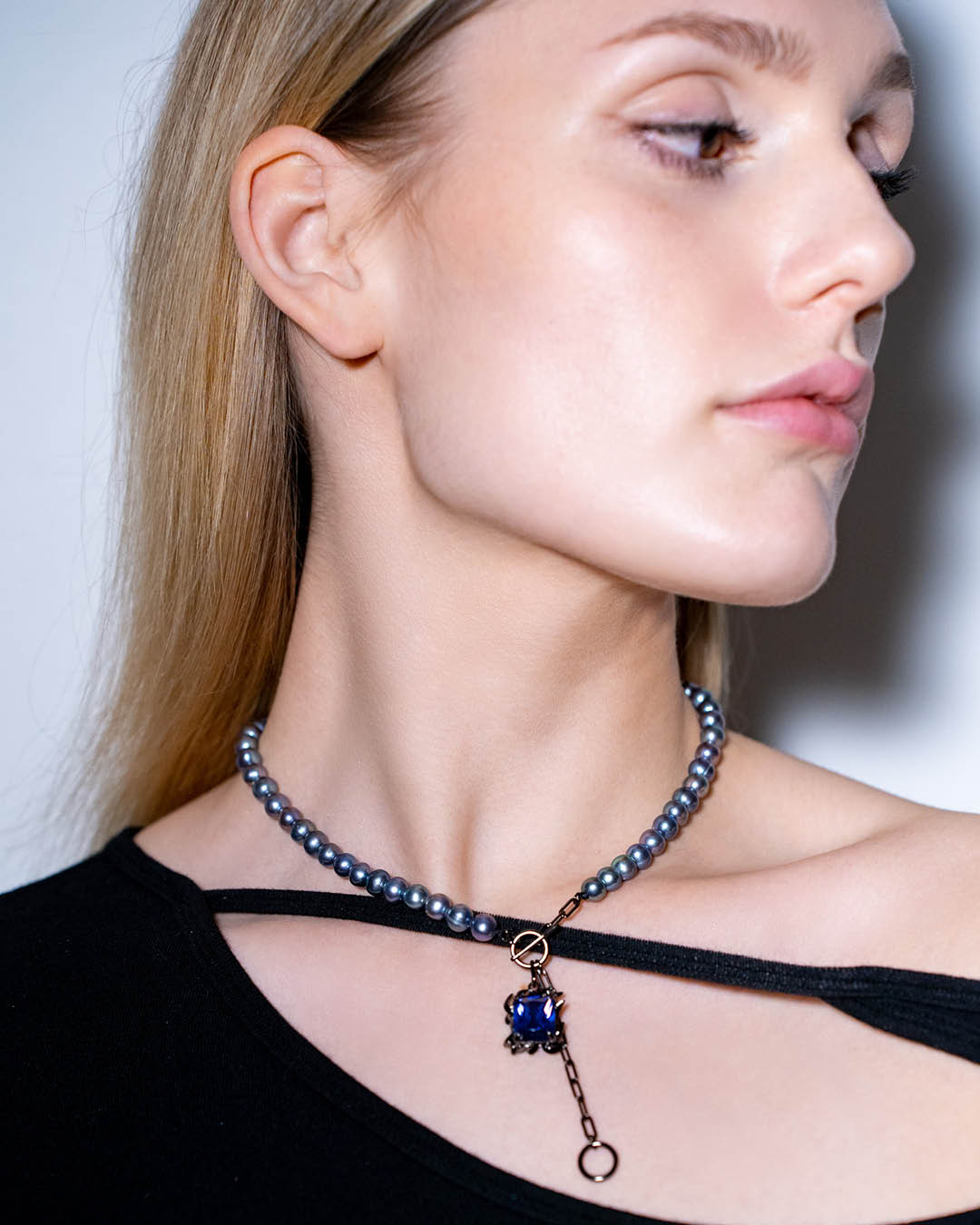 Must ORPHEUS pärlikaelakee Midnight Blue kiviga - NRTN_3