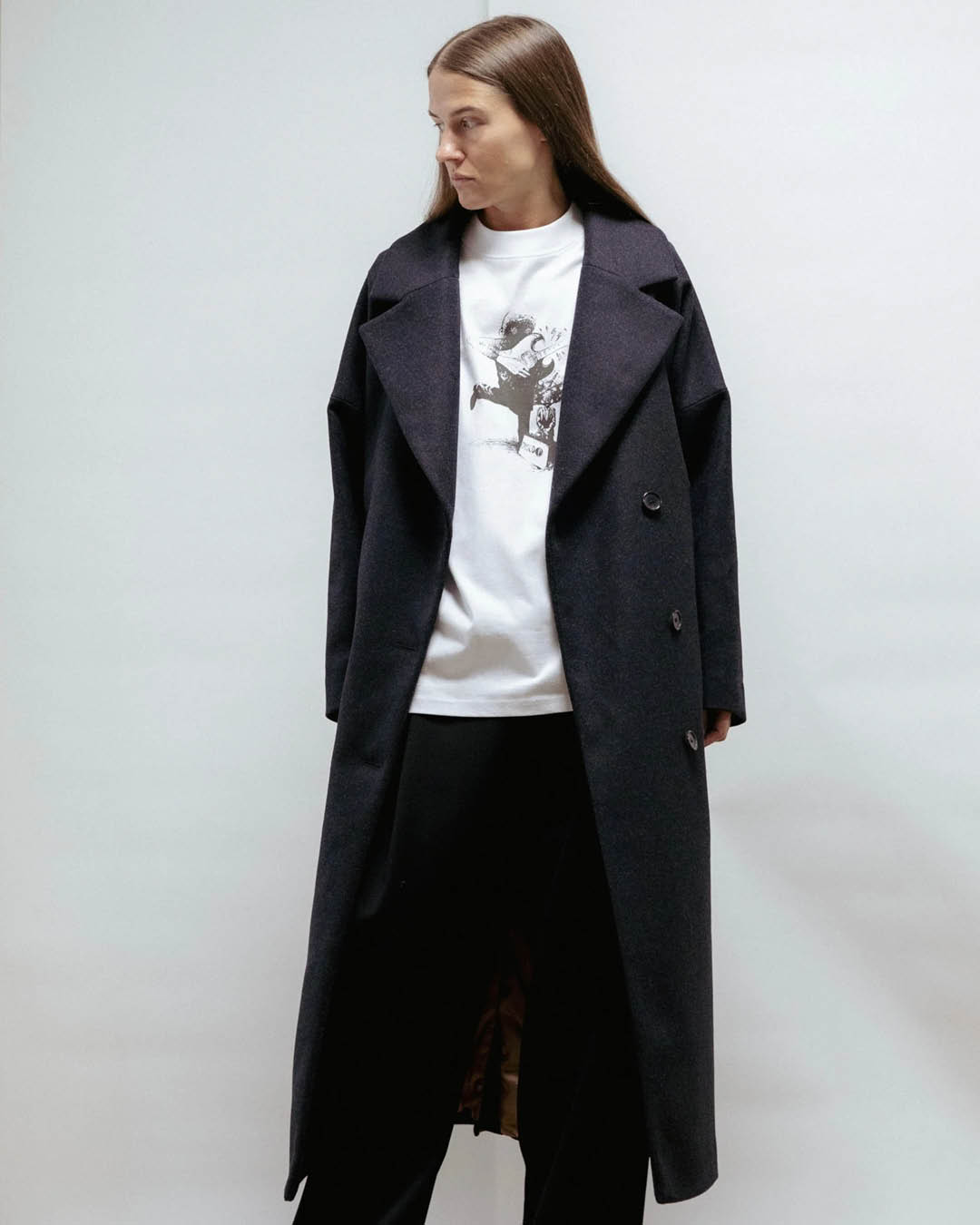 Tumehall villane mantel Eve Hanson_