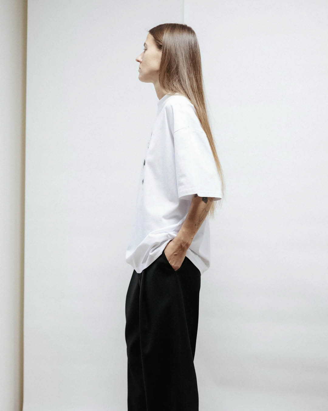 Valge t-särk Disco - Eve Hanson_3