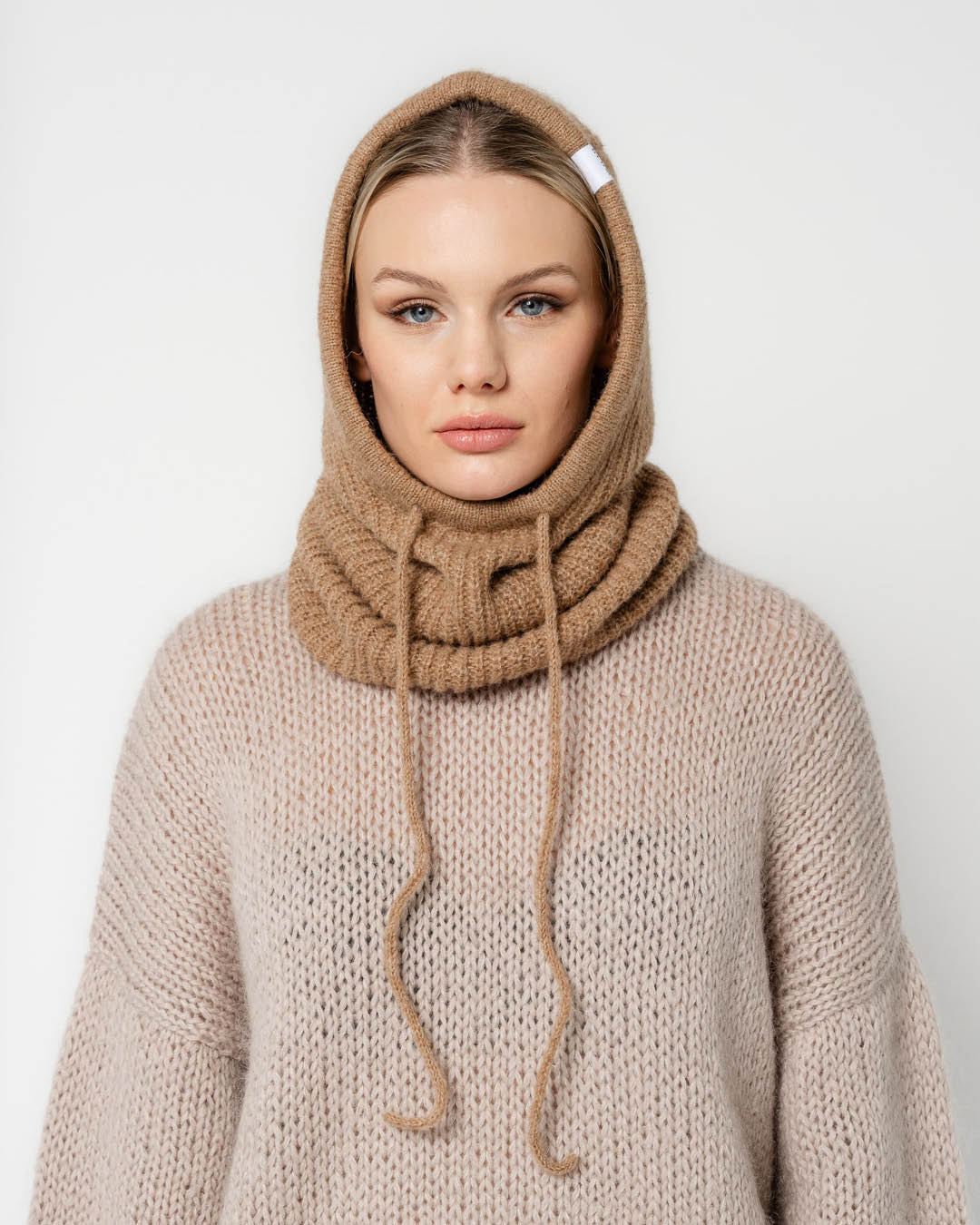 Alpakavillane balaclava kaamel - Ärni Blum_2