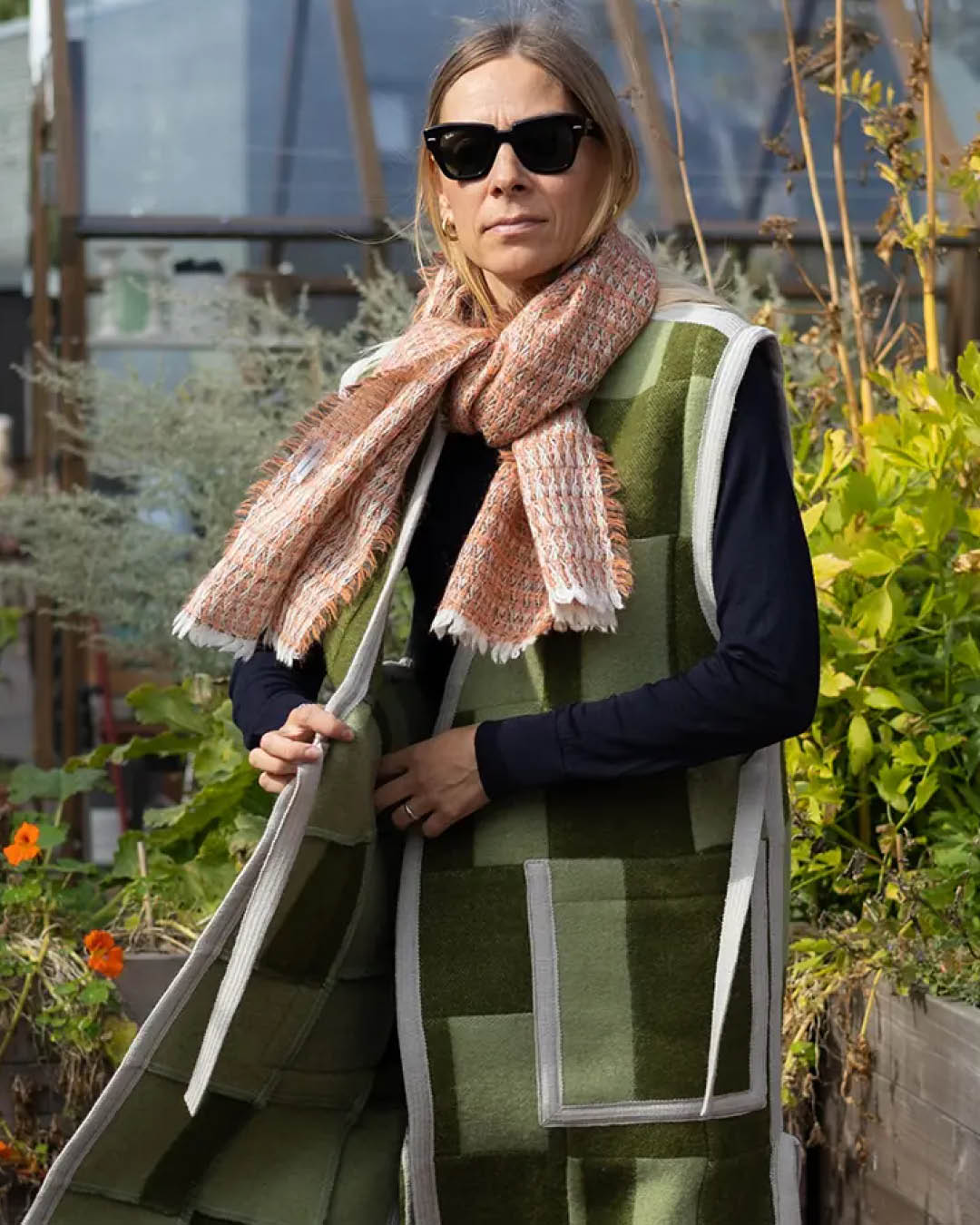 Lühike mohäärivilla segu sall HAZY oranz - Kelpman Textile_2