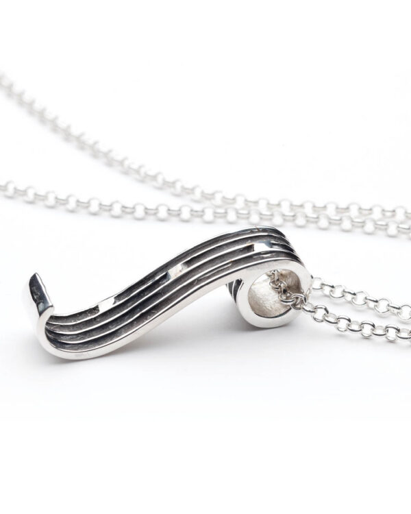 Kaelaehe Ülemheli Pühendusega Pärdile