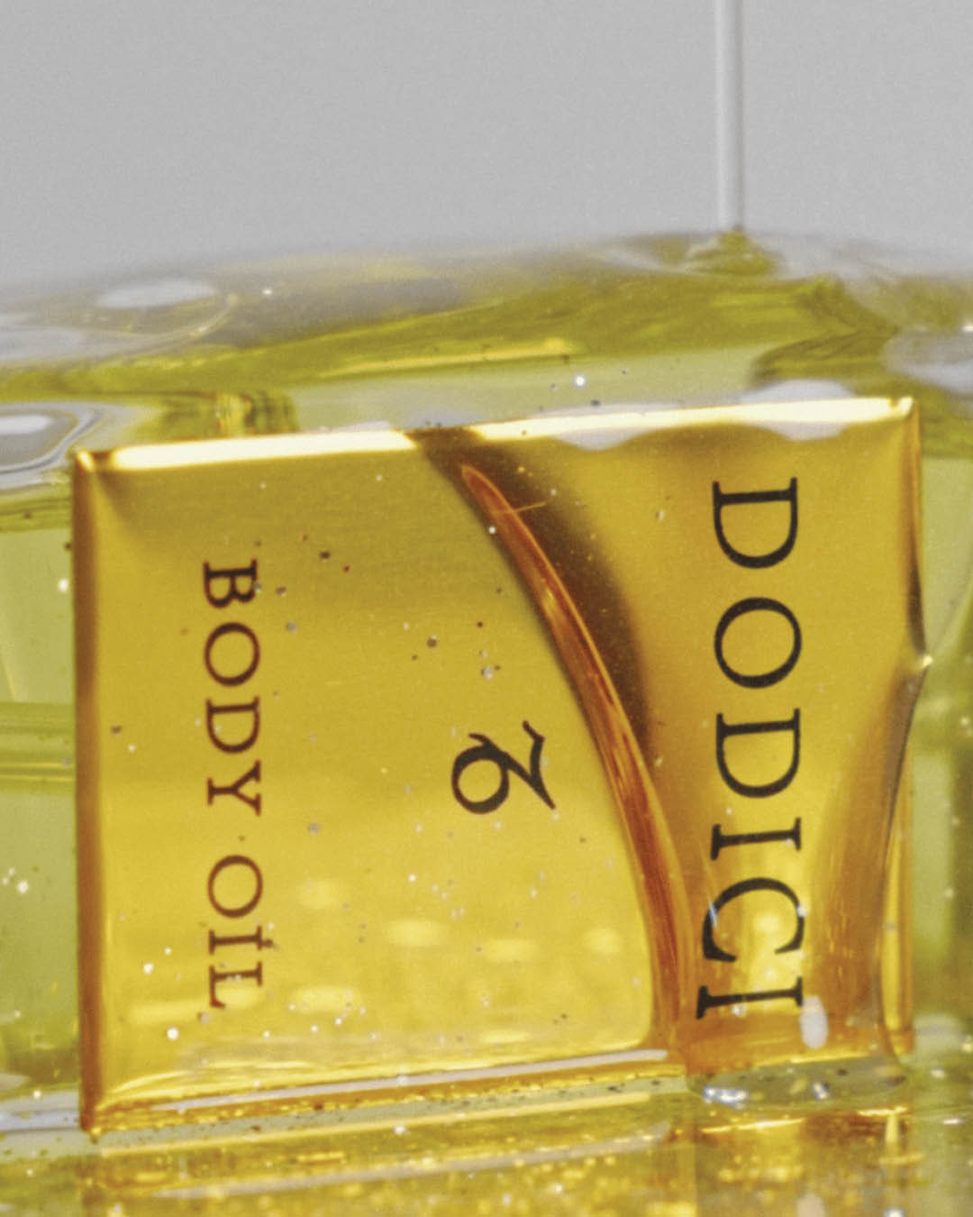 KALJUKITS I Keha- ja näoõli + gua sha + õnnekristalliga ilurituaali komplekt Dodici2