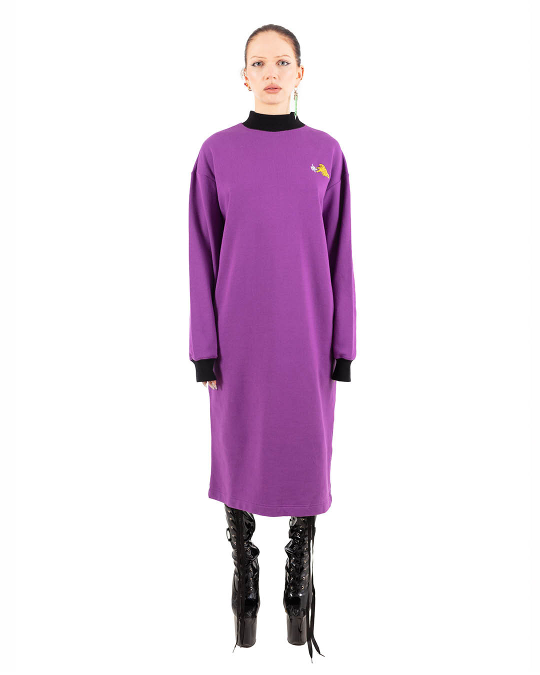 Kristel Kuslapuu Lilla I H8 Logos tikandiga pusakleit taskutega 1