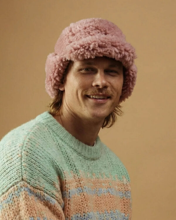 Karvamüts Roosa tuhkur